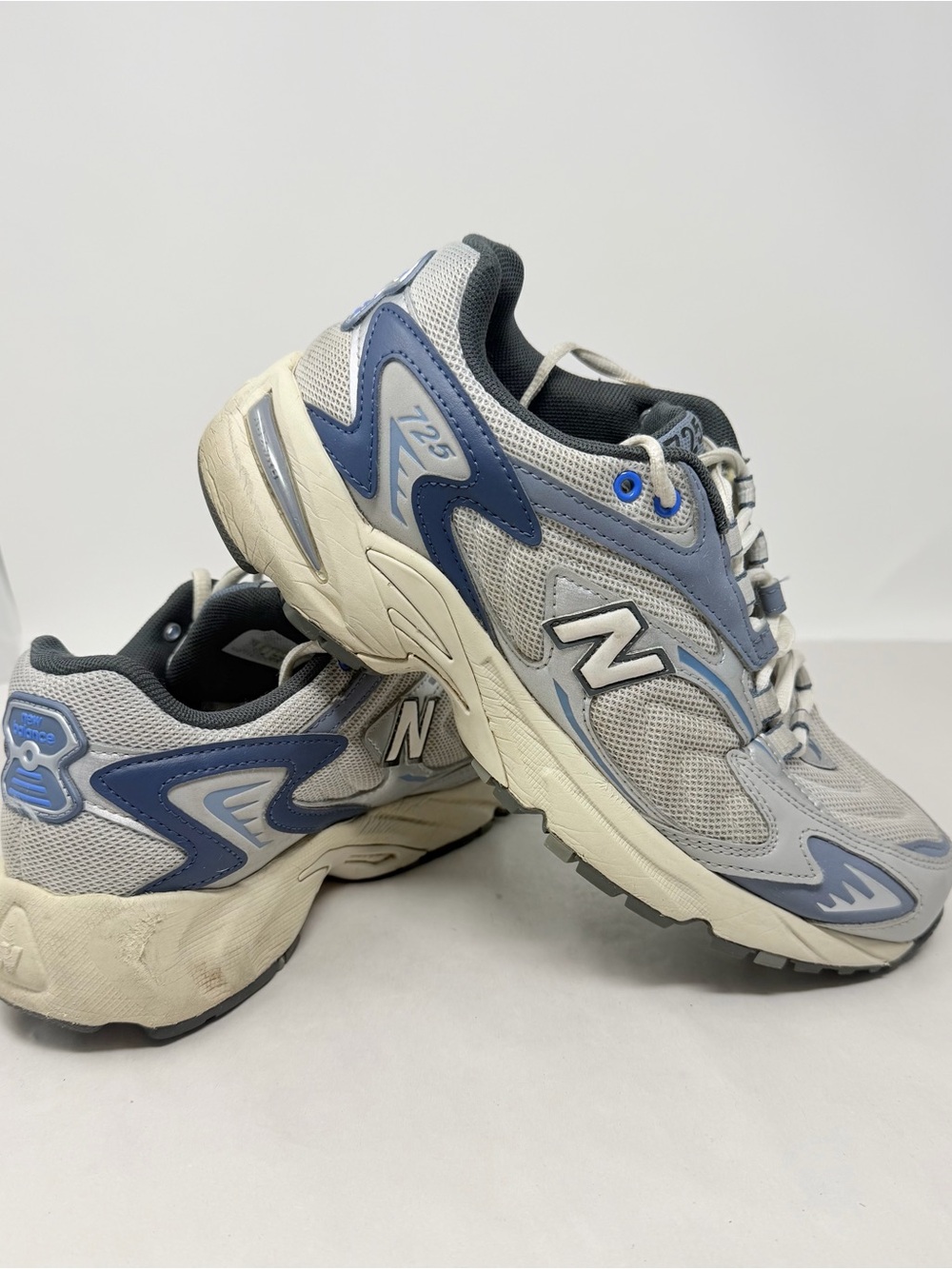 Size 7.5 - New Balance 725 Arctic Grey Silver